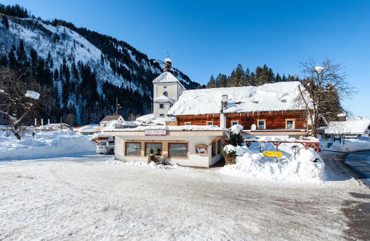 Gasthaus Traube Бихльбах Экстерьер фото
